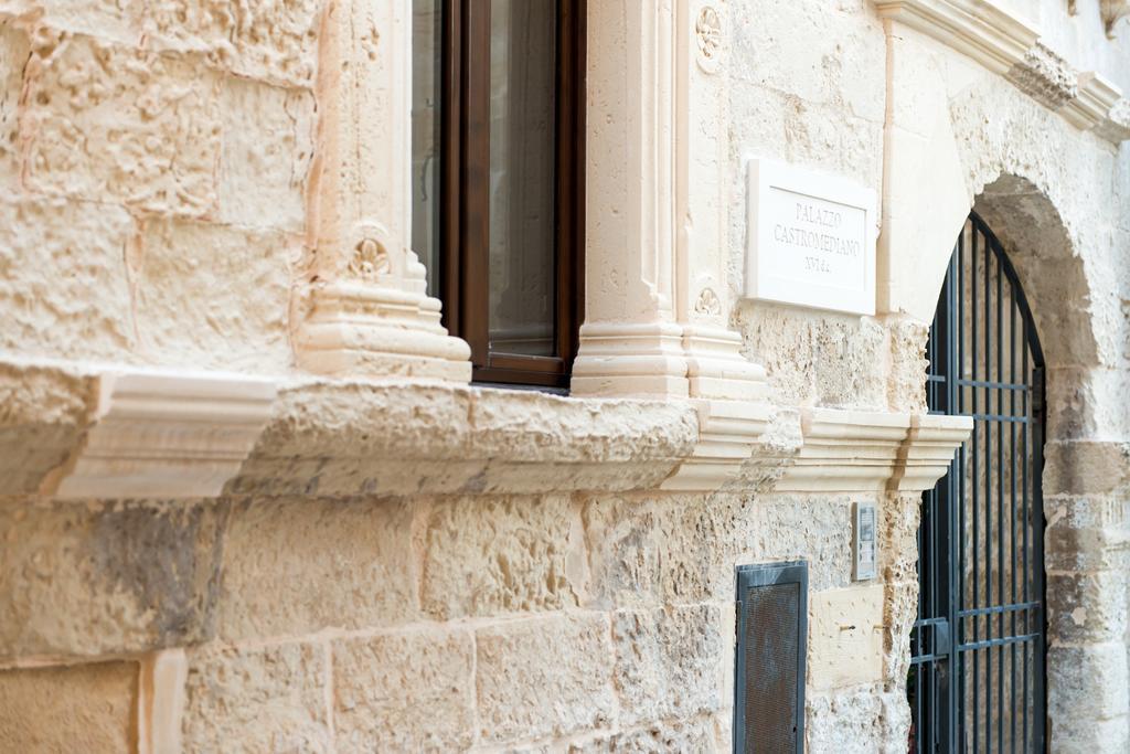 Suite Palace Castromediano Lecce Bagian luar foto