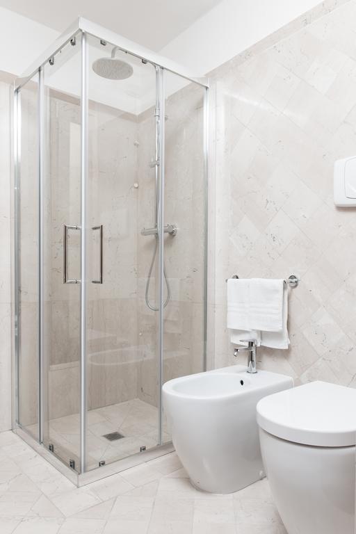 Suite Palace Castromediano Lecce Bagian luar foto