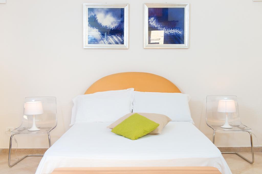 Suite Palace Castromediano Lecce Bagian luar foto